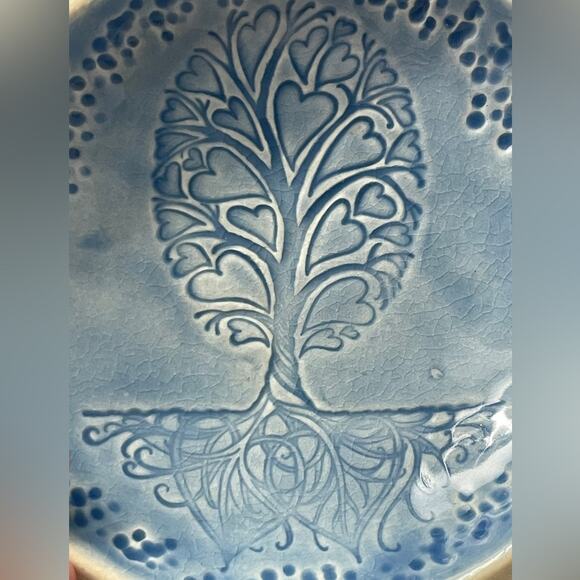 Signed Tree ofโ Hearts Art Pottery Handmade Artisan Trinket Dish by Janecka EUC - Picture 3 of 6